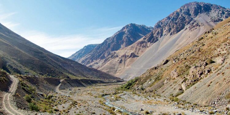 Vizcachitas project site looking north (Credit: Los Andes Copper)